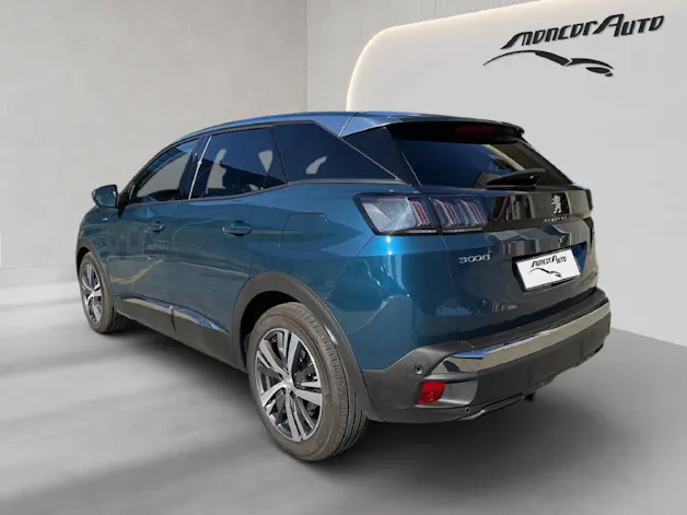 Peugeot 3008 Plug-in Hybrid 225ch e-EAT8 Allure Pack