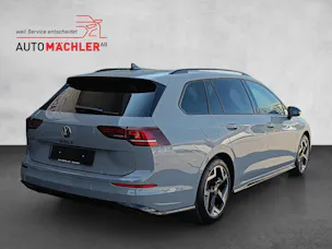 VW Golf VIII Variant 1.5 eTSI R-Line DSG*8-Fach Räder*AHK*