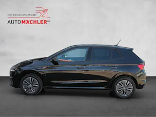 Škoda Fabia 1.0 TSI Selection Tour DSG*Navi*Climatronic*LED*Keyless*Kamera*Sitzheizung*