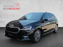 Škoda Fabia 1.0 TSI Selection Tour DSG*Navi*Climatronic*LED*Keyless*Kamera*Sitzheizung*