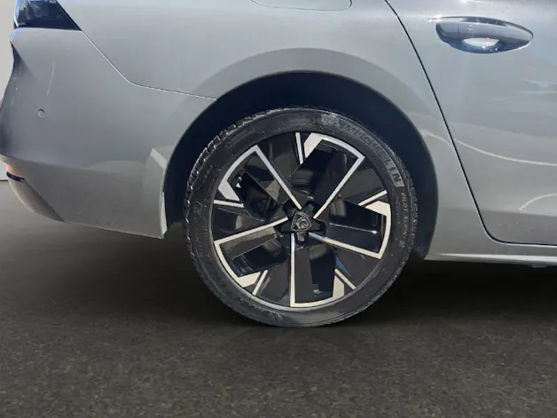 Peugeot 508 SW 1.6 Plug-in Hybrid GT