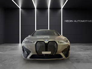 BMW iX M60