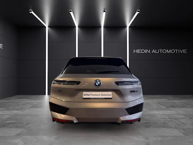 BMW iX M60