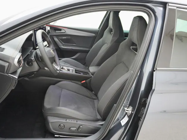Cupra Leon ST 2.0 TSI VZ 4Drive DSG