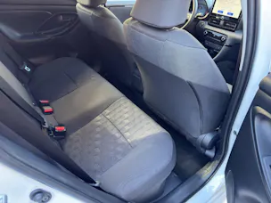 Toyota Yaris 1.5 VVT-i HSD Trend