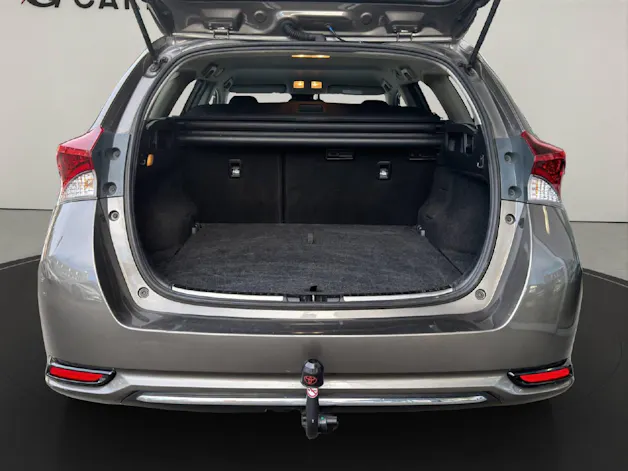 Toyota Auris Touring Sports 1.8 HSD T