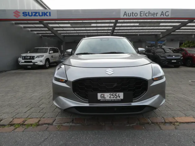 Suzuki Swift 1.2 Sakura Top Hybrid 4x4