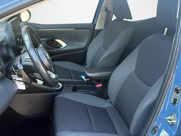 Toyota Yaris 1.5 VVT-i HSD Trend