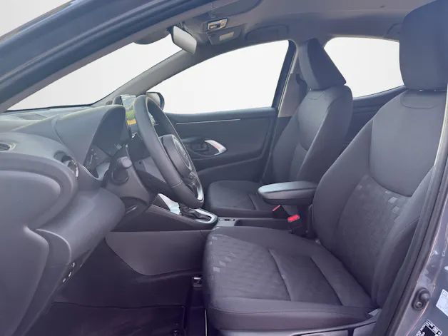 Toyota Yaris 1.5 VVT-i HSD Comfort