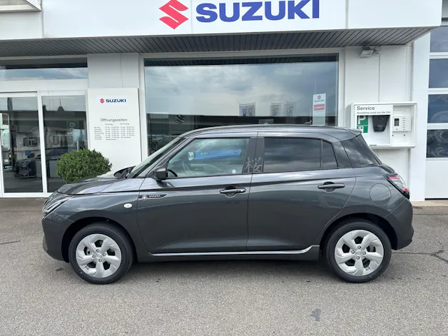 Suzuki Swift 1.2 Sakura Hybrid 4x4