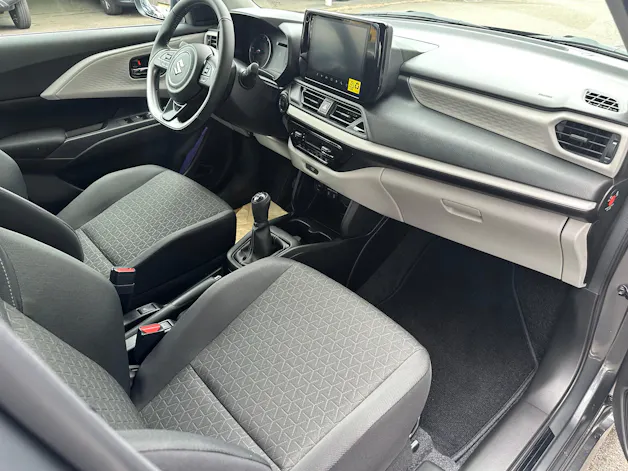 Suzuki Swift 1.2 Sakura Hybrid 4x4