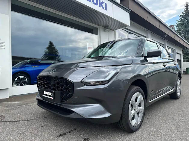 Suzuki Swift 1.2 Sakura Hybrid 4x4