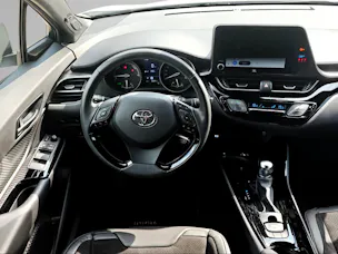 Toyota C-HR 2.0 VVTi HSD Move