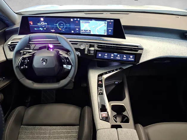 Peugeot 5008 e-Allure Premium AWD 73kWh
