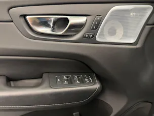 Volvo XC60 2.0 T8 TE R-Design eAWD