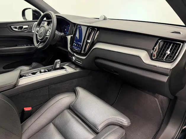 Volvo XC60 2.0 T8 TE R-Design eAWD