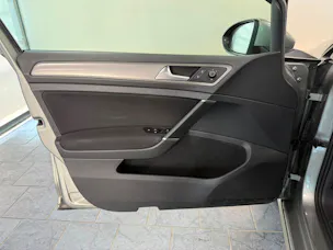 VW Golf VII Variant 1.6 TDI Trendline