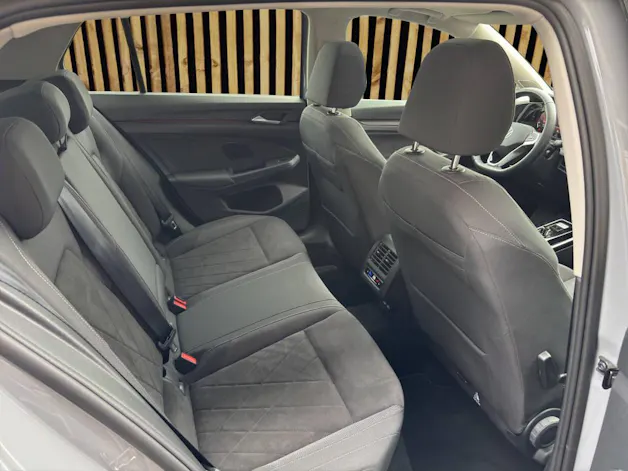 VW Golf VIII 2.0 TDI Style DSG