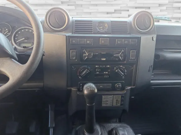 Land Rover Defender 110 2.4 Tdi SW