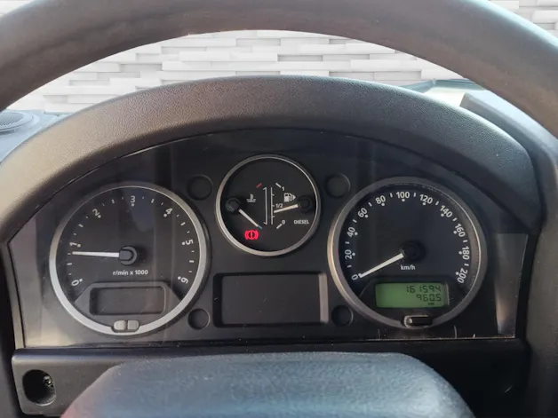 Land Rover Defender 110 2.4 Tdi SW