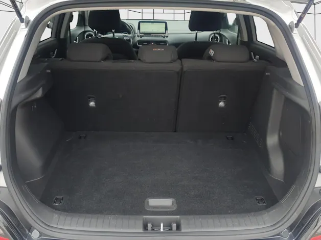 HYUNDAI Kona 1.6 T-GDi Amplia 4WD Auto.