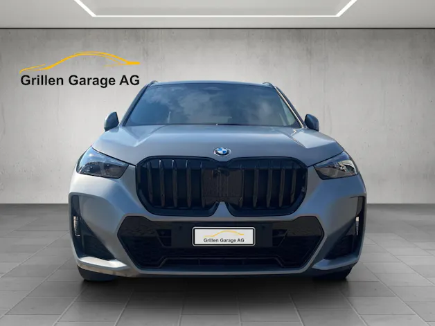 BMW X1 23d xDrive paddles