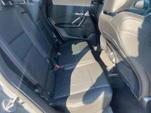 BMW X1 23d xDrive paddles