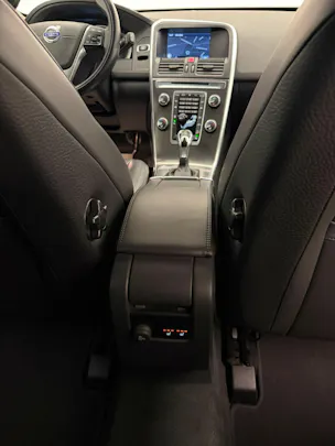 Volvo XC60 2.4 D5 Summum AWD