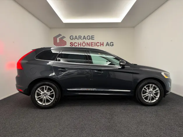 Volvo XC60 2.4 D5 Summum AWD