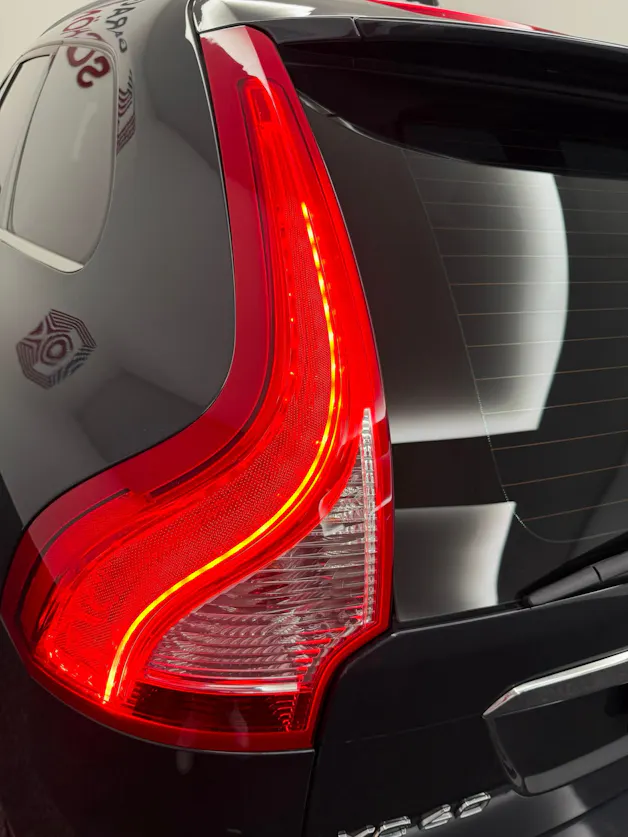 Volvo XC60 2.4 D5 Summum AWD