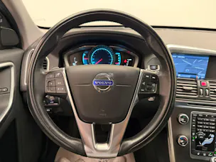 Volvo XC60 2.4 D5 Summum AWD