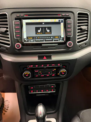 VW Sharan 2.0 TSI Highline DSG