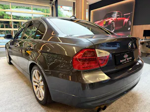 BMW 325i