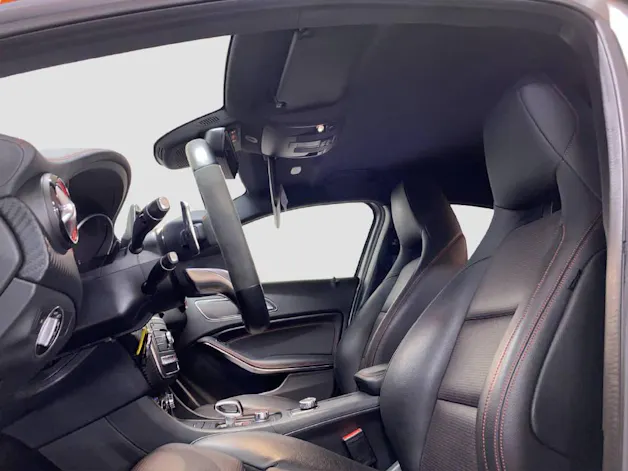 Mercedes-Benz A 45 AMG 4m