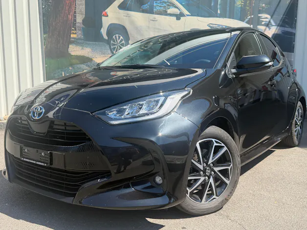 Toyota Yaris 1.5 VVT-i HSD Trend