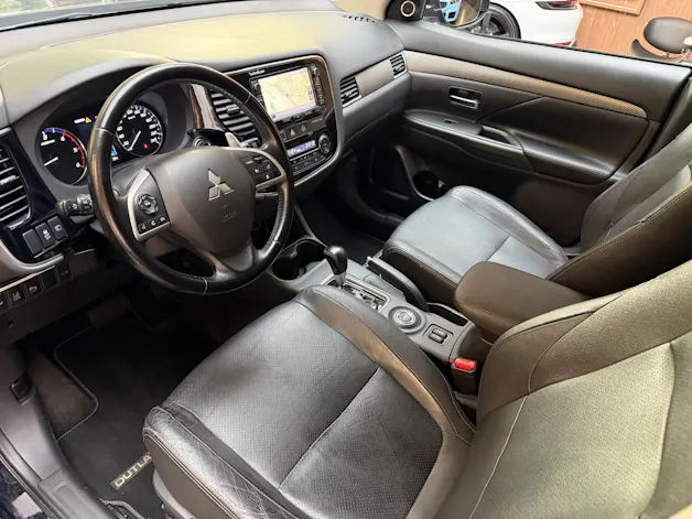 Mitsubishi Outlander 2.2 DID Intense eAssist