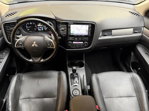Mitsubishi Outlander 2.2 DID Intense eAssist