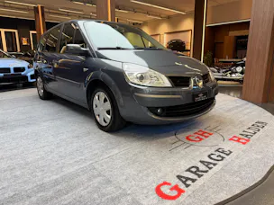 Renault Grand Scénic 2.0 16V Dynamique
