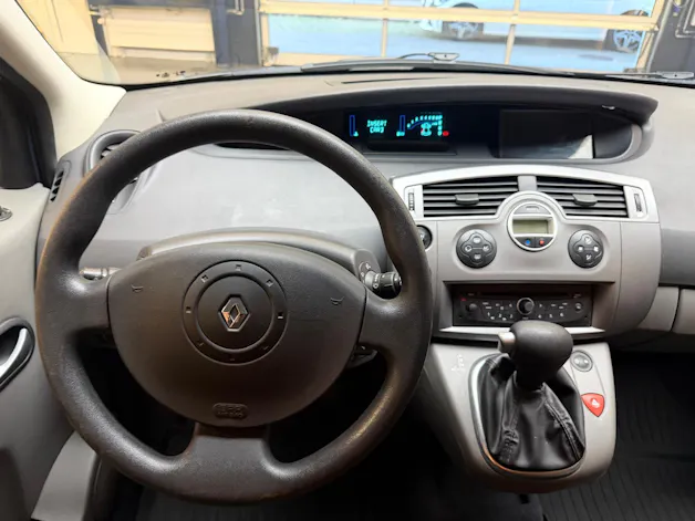 Renault Grand Scénic 2.0 16V Dynamique