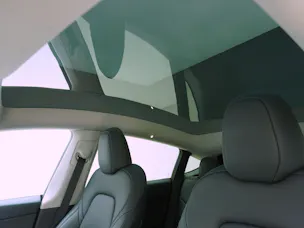 Tesla Model Y Long Range Dual AWD