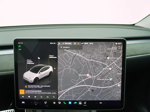 Tesla Model Y Long Range Dual AWD