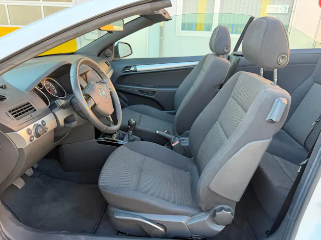 Opel Astra TwinTop 1.8i 16V 140 Cosmo