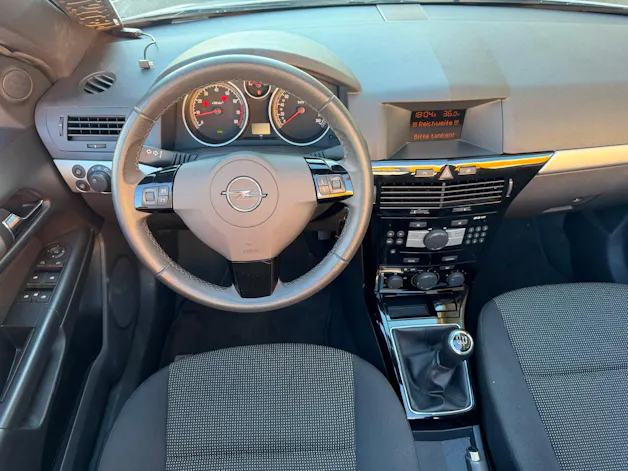Opel Astra TwinTop 1.8i 16V 140 Cosmo