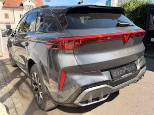 Cupra Terramar 1.5 e-Hybrid 204 PS *** ANHÄNGERKUPPLUNG & PANORAMADACH ***