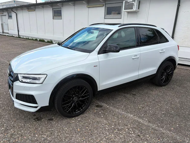 Audi Q3 2.0 TDI sport quattro S-tronic