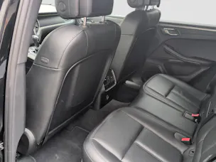PORSCHE Macan PDK