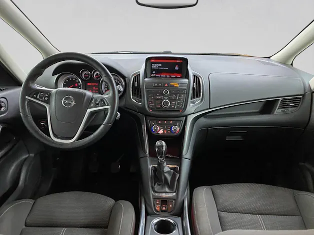 Opel Zafira Tourer 1.4i 16V Cosmo