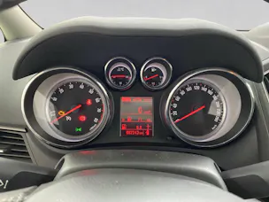 Opel Zafira Tourer 1.4i 16V Cosmo