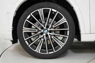 BMW X1 xDrive 23i 48V M Sport