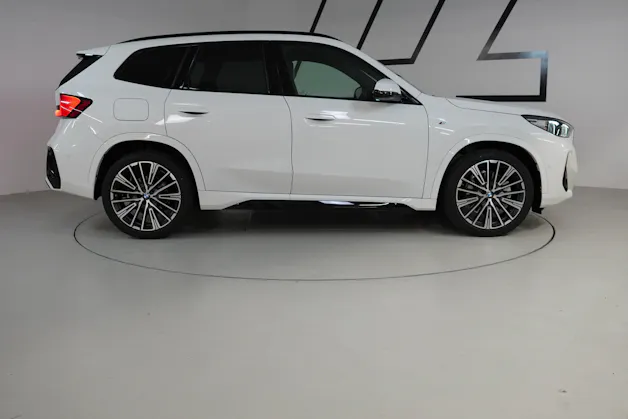 BMW X1 xDrive 23i 48V M Sport